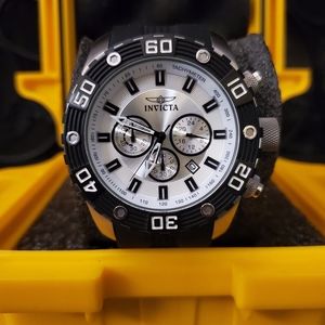 Invicta Pro-Diver Chronograph 50mm Watch